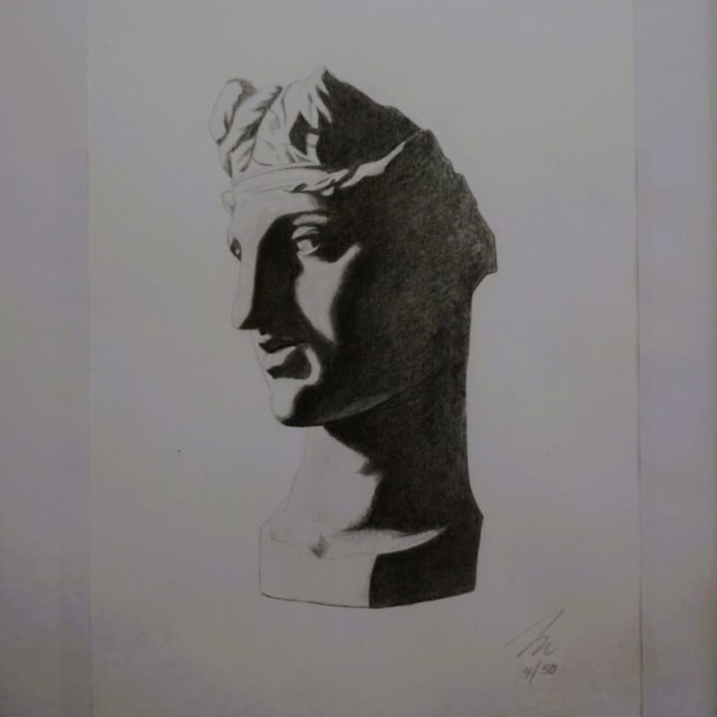 Estudio 04/50 Rostro masculino en 3/4